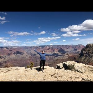 Meet your Posher, Caroline